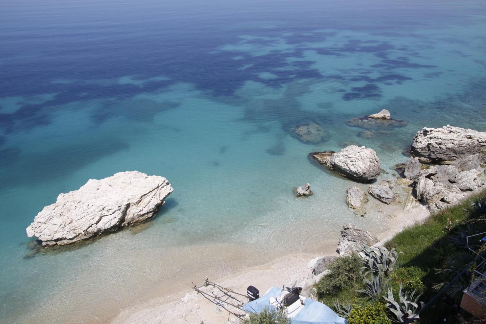 Hotel Nimfa Vlorë Buitenkant foto