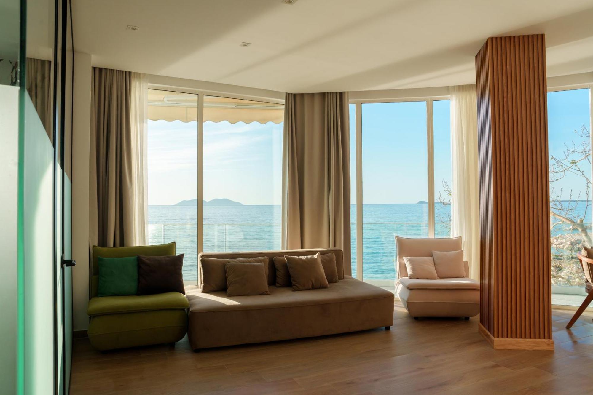 Hotel Nimfa Vlorë Buitenkant foto
