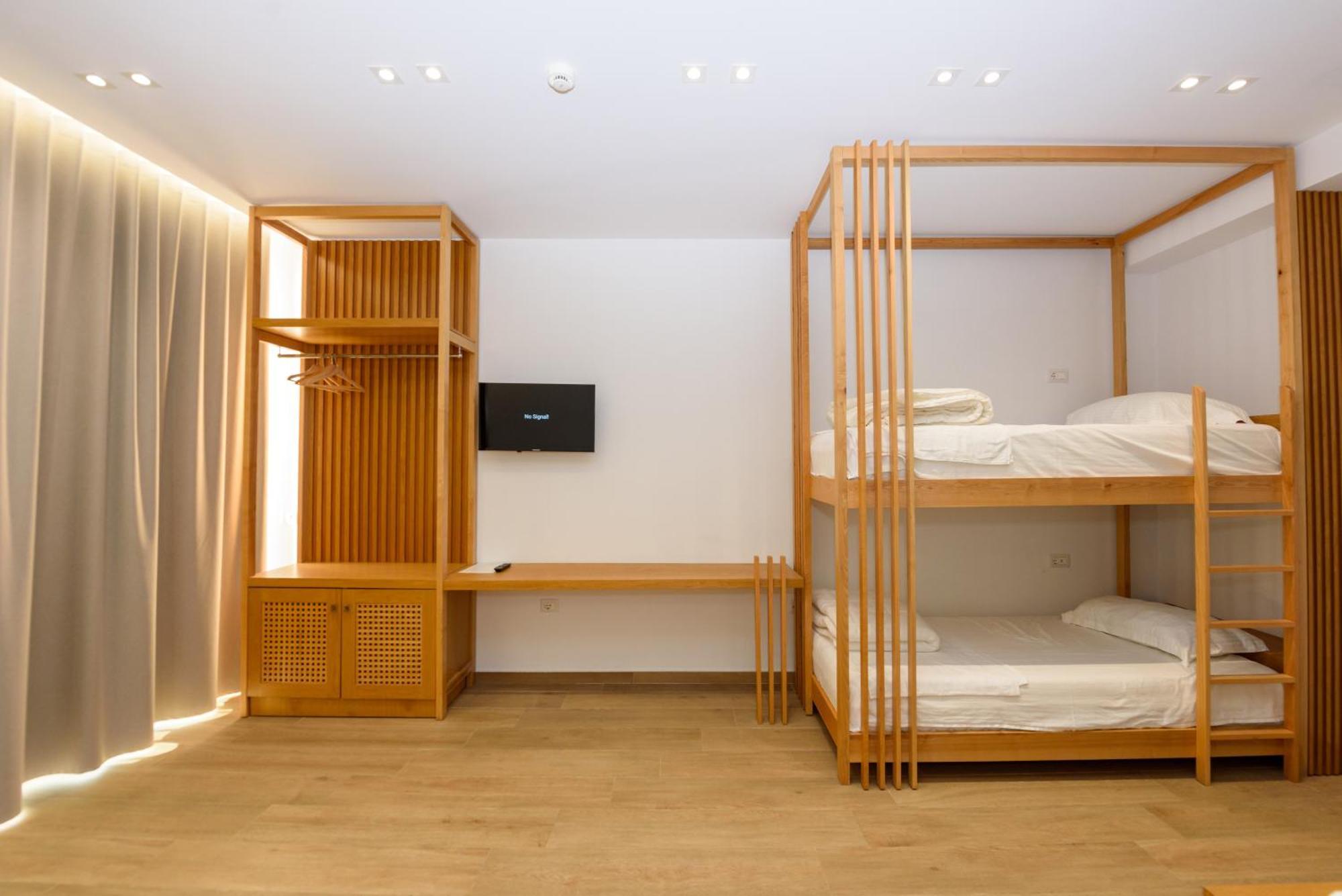 Hotel Nimfa Vlorë Buitenkant foto